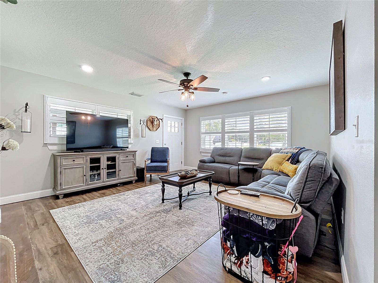 Image 4 of 44 For 8208 Spring Drive