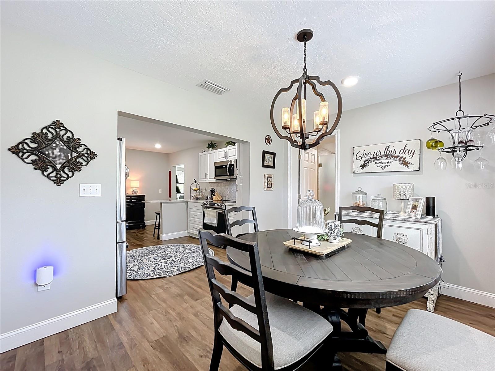 Image 7 of 44 For 8208 Spring Drive