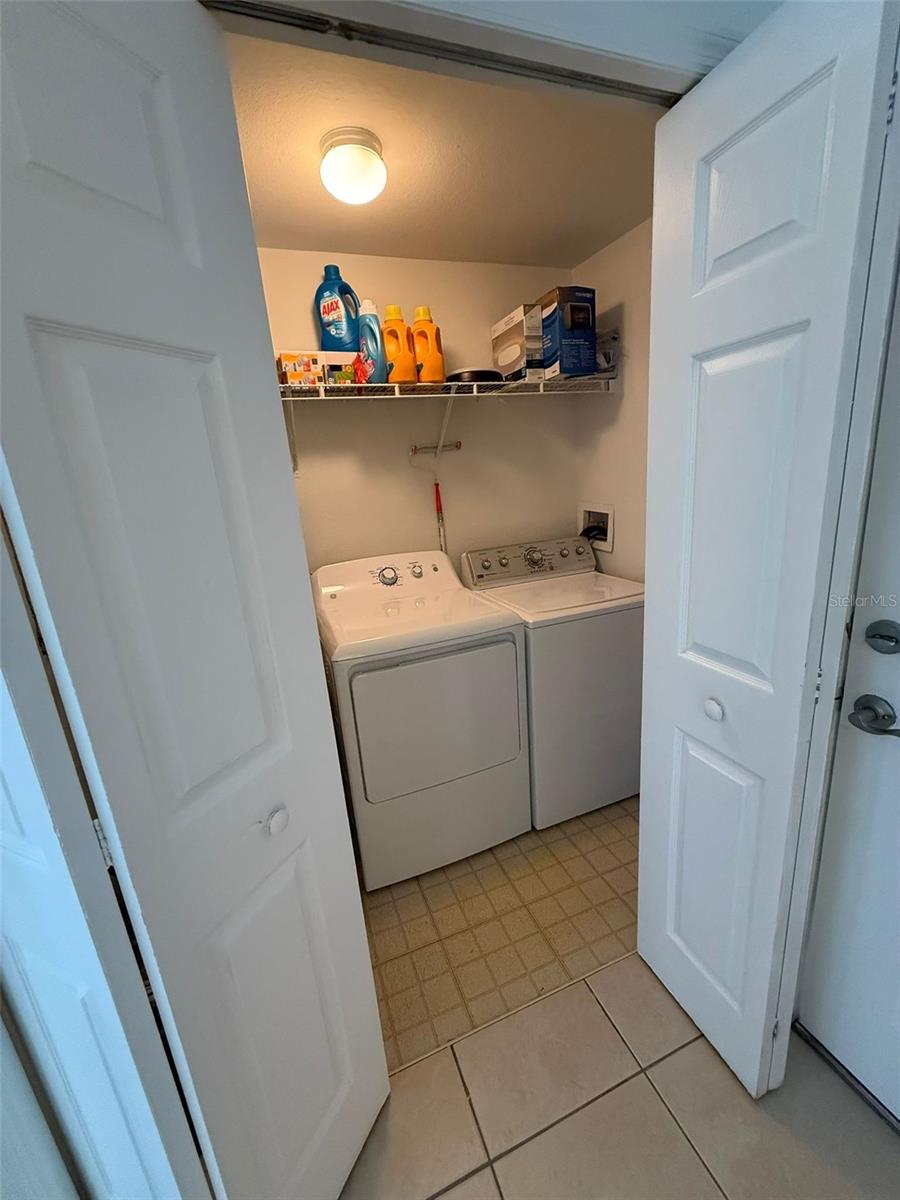 Image 18 of 22 For 3315 Parkchester Square Boulevard 301