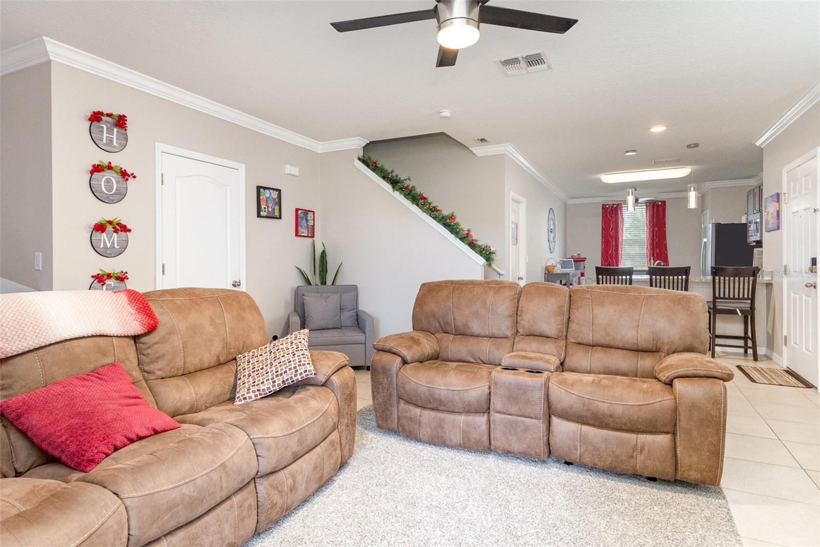 Image 4 of 28 For 120 Arbor Lakes Drive