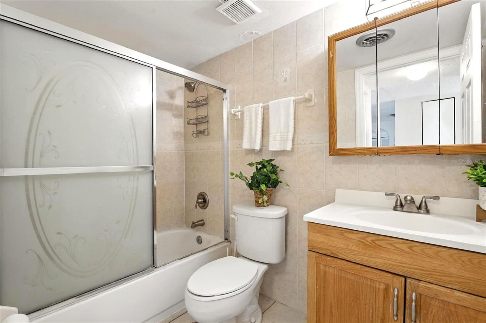 Image 38 of 61 For 3170 Atlantic Avenue 306