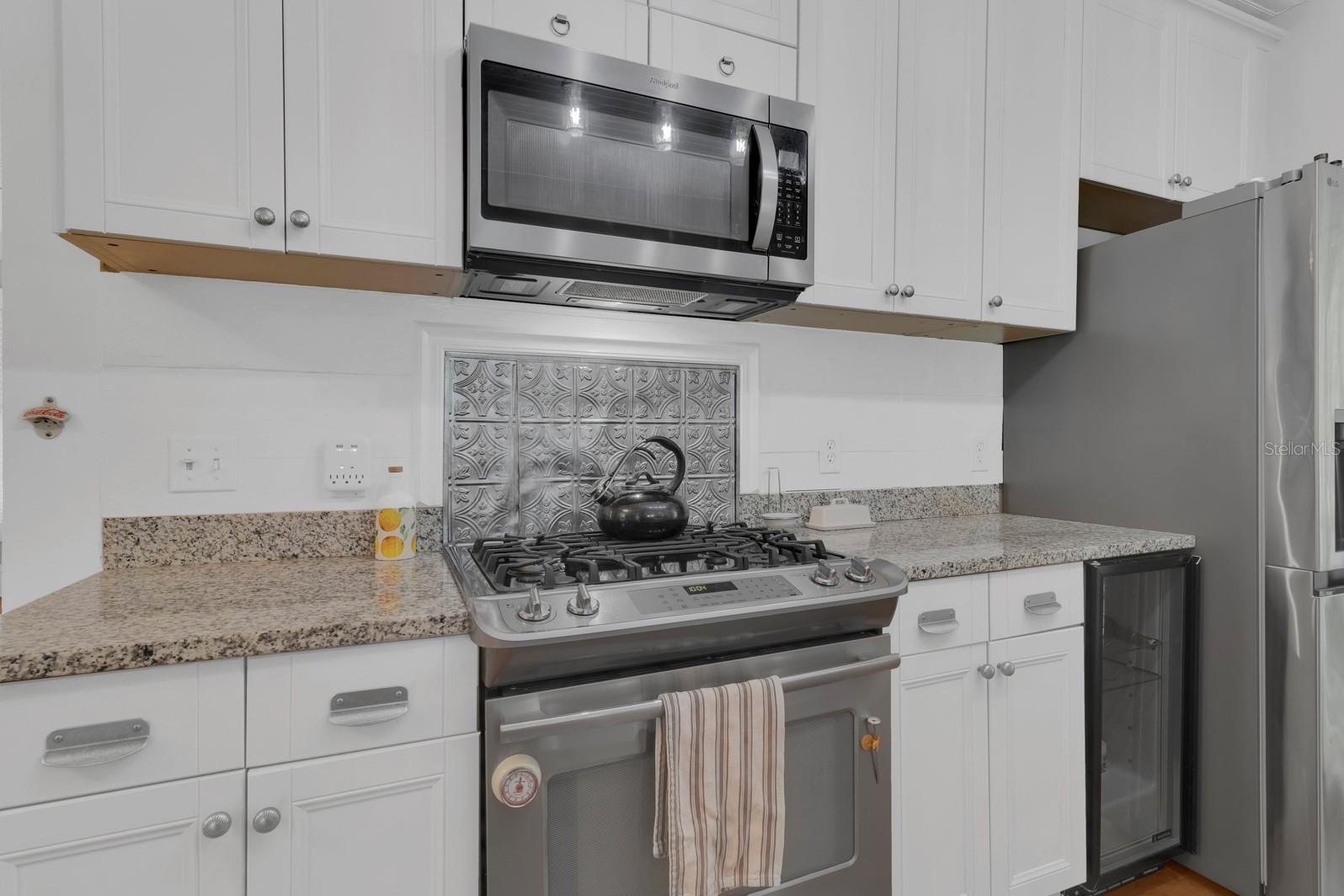 Image 43 of 50 For 618 Palmetto Avenue