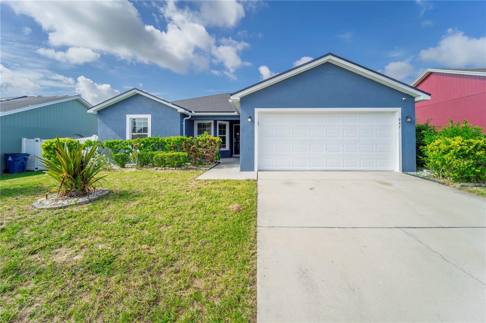 Image 4 of 36 For 947 Highland Meadows Street