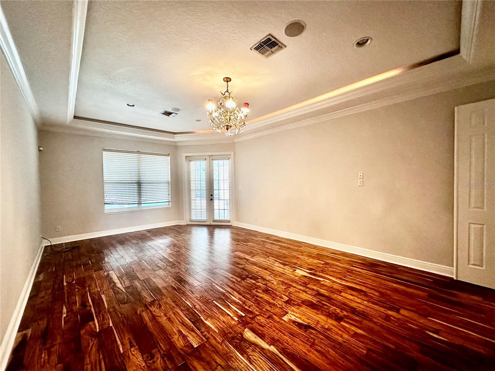 Image 16 of 45 For 5027 Keeneland Circle