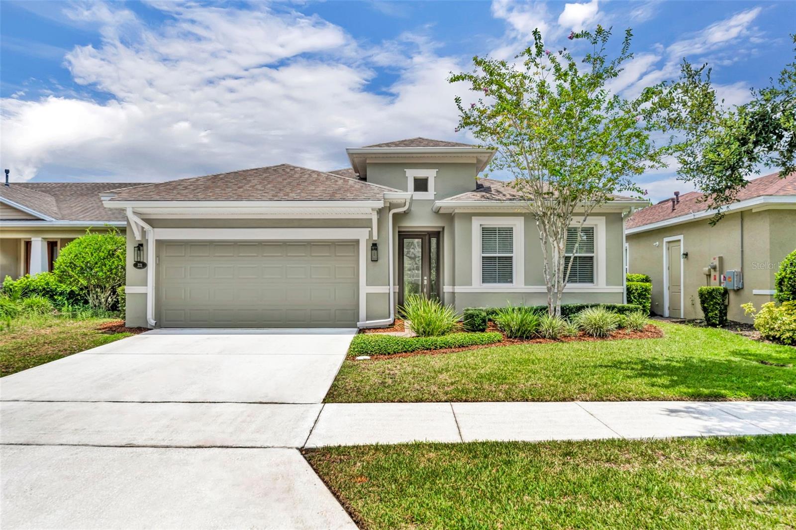 Details for 221 Ravenshill Way, DELAND, FL 32724
