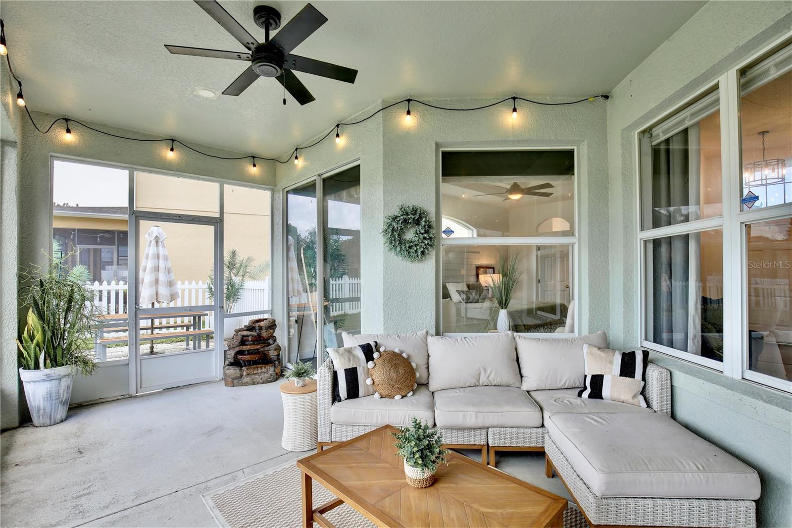 Image 31 of 80 For 13744 Bluewater Circle