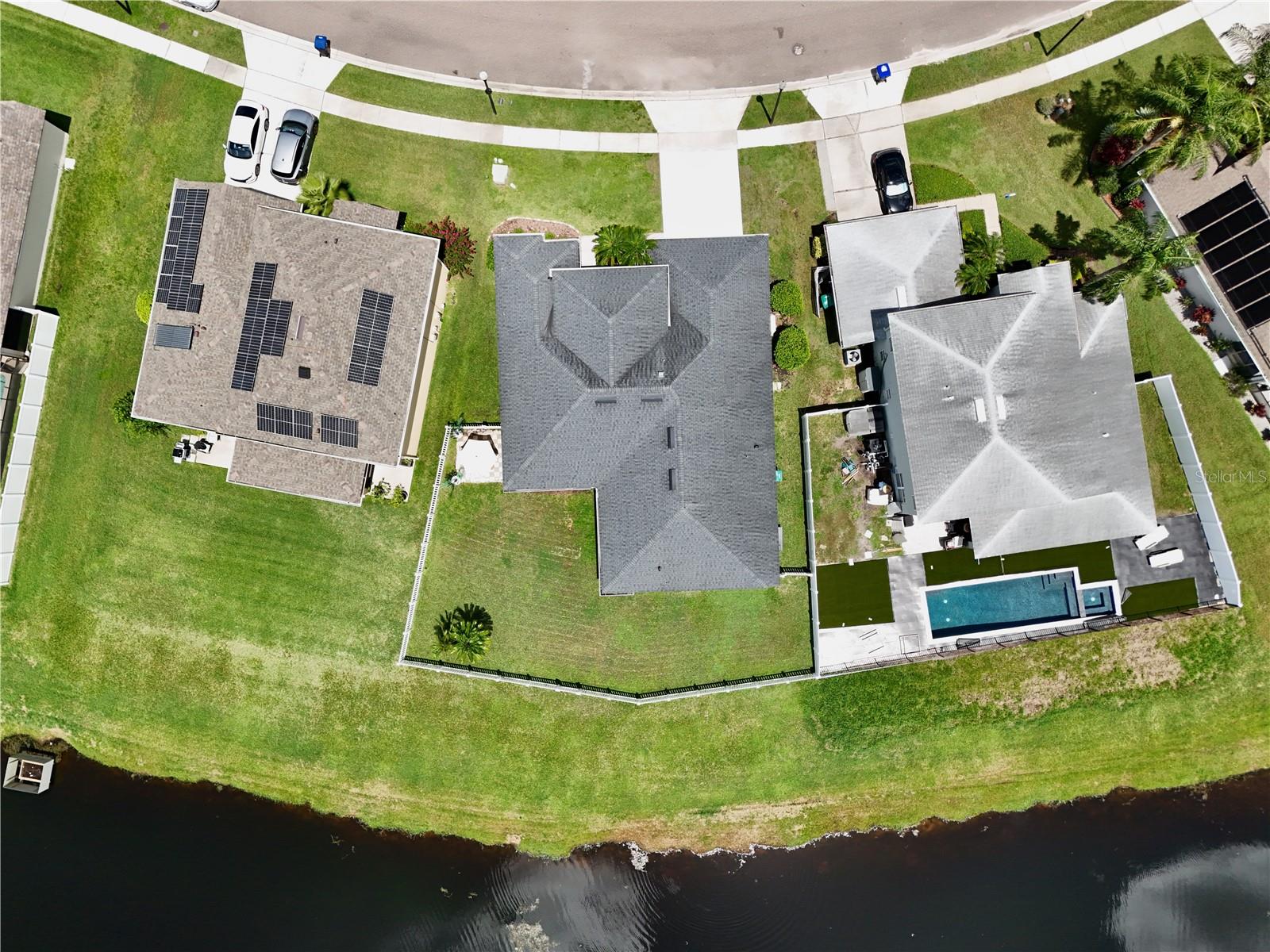 Image 42 of 80 For 13744 Bluewater Circle