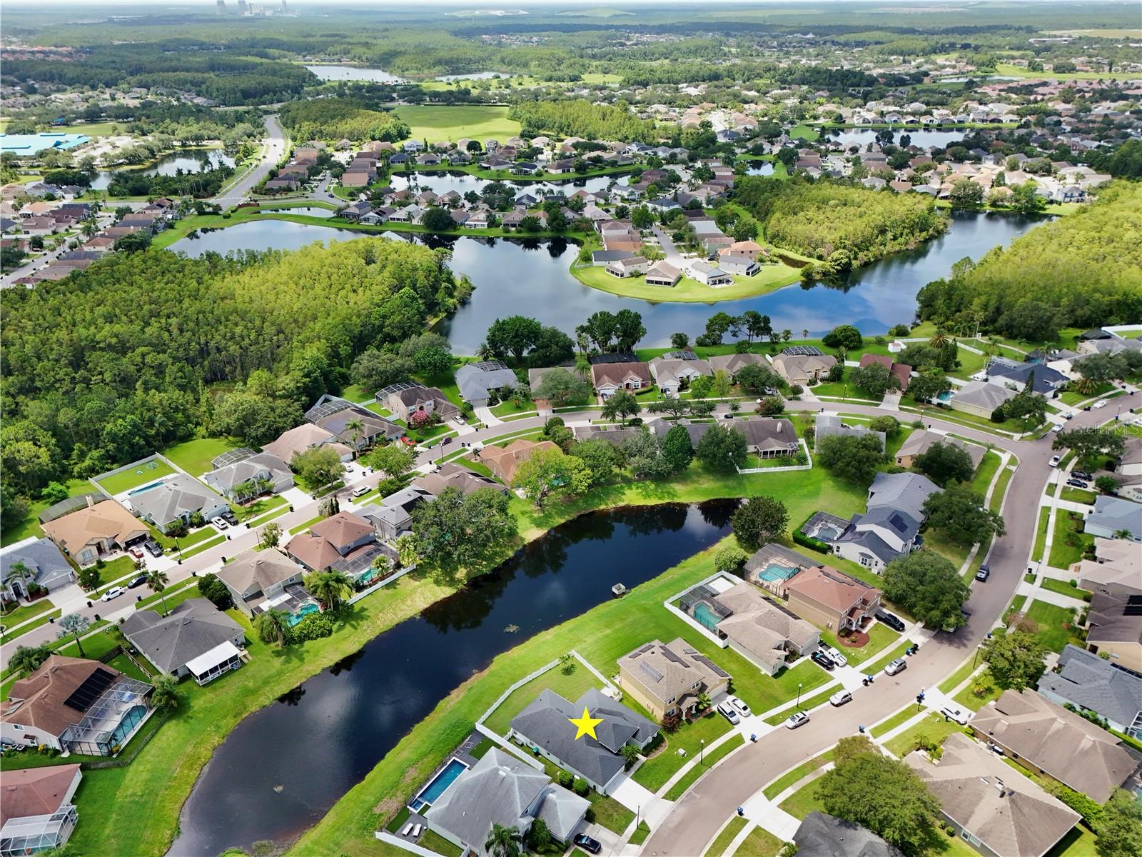 Image 47 of 80 For 13744 Bluewater Circle