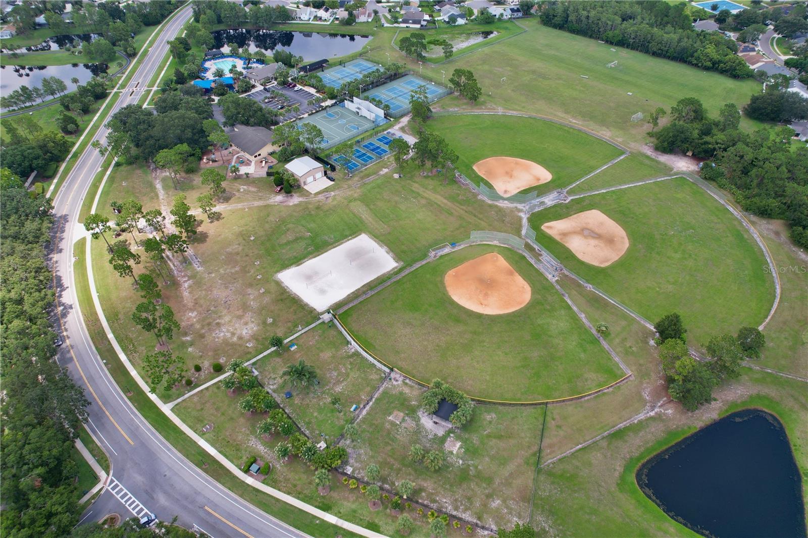 Image 74 of 80 For 13744 Bluewater Circle