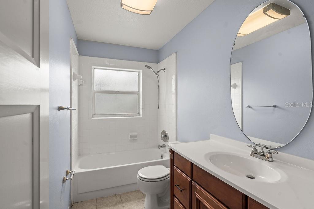Image 22 of 36 For 2478 Whitehall Circle