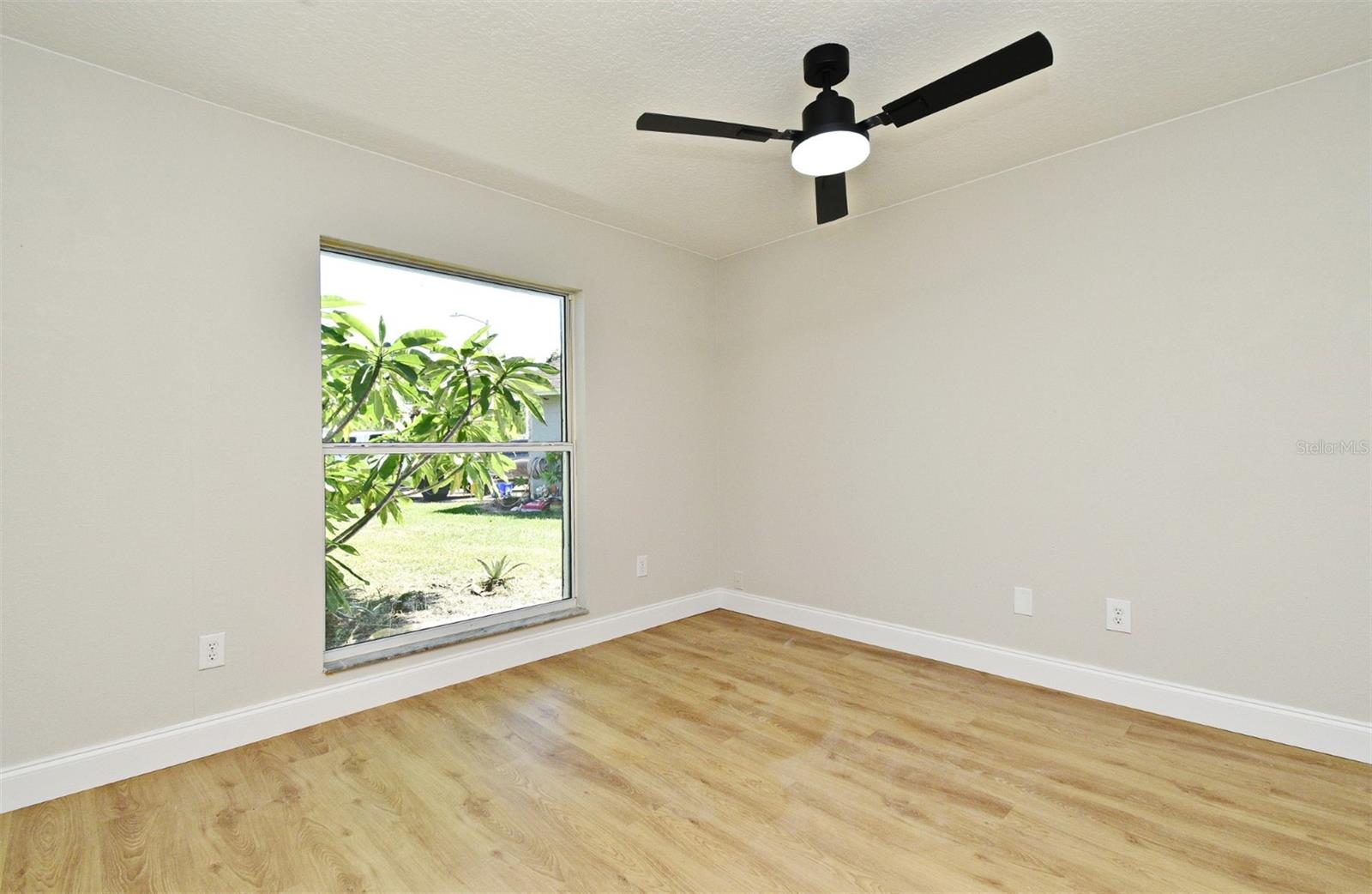 Image 32 of 43 For 130 Krider Road