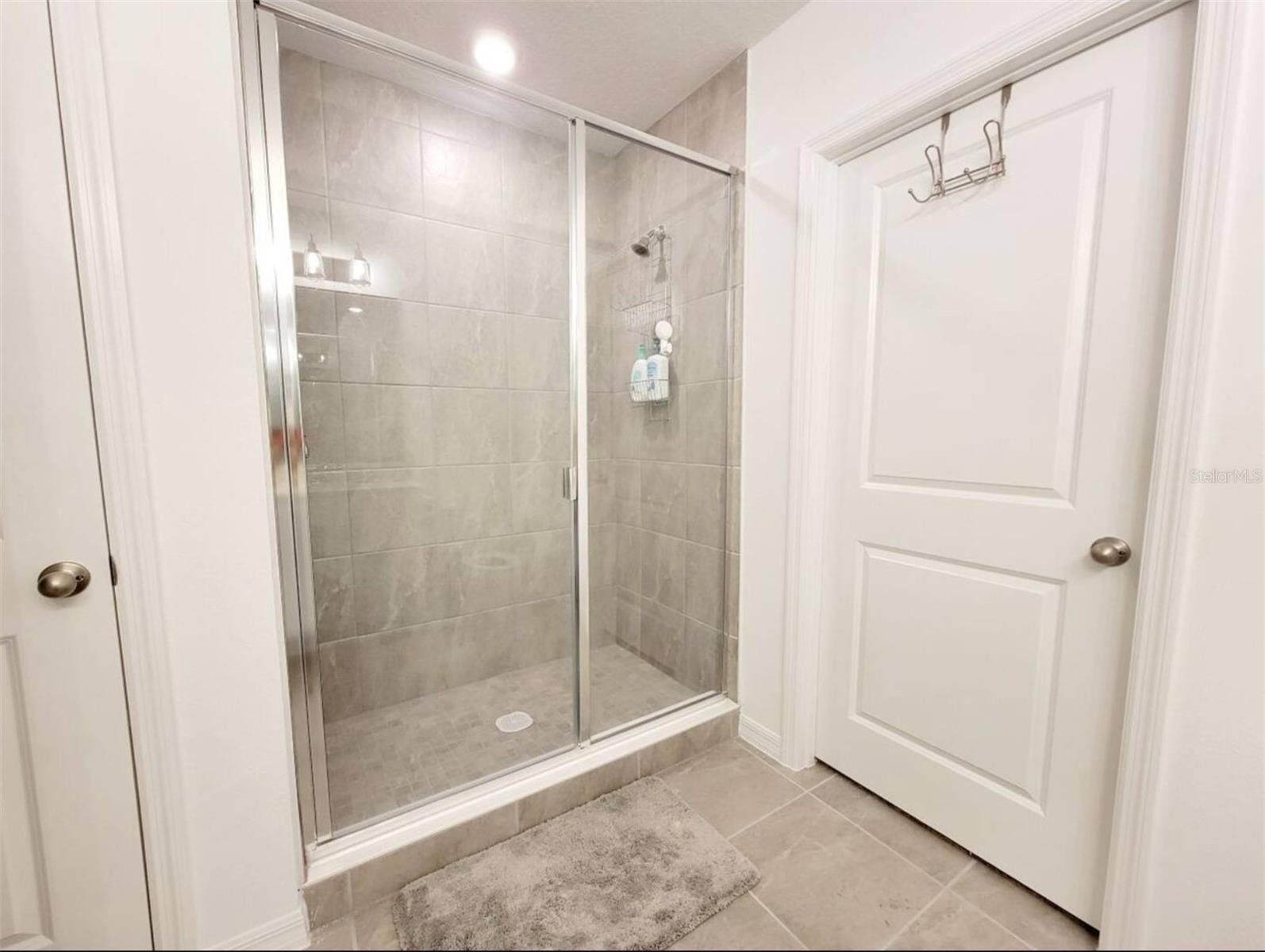 Image 11 of 18 For 2058 Derwent Drive