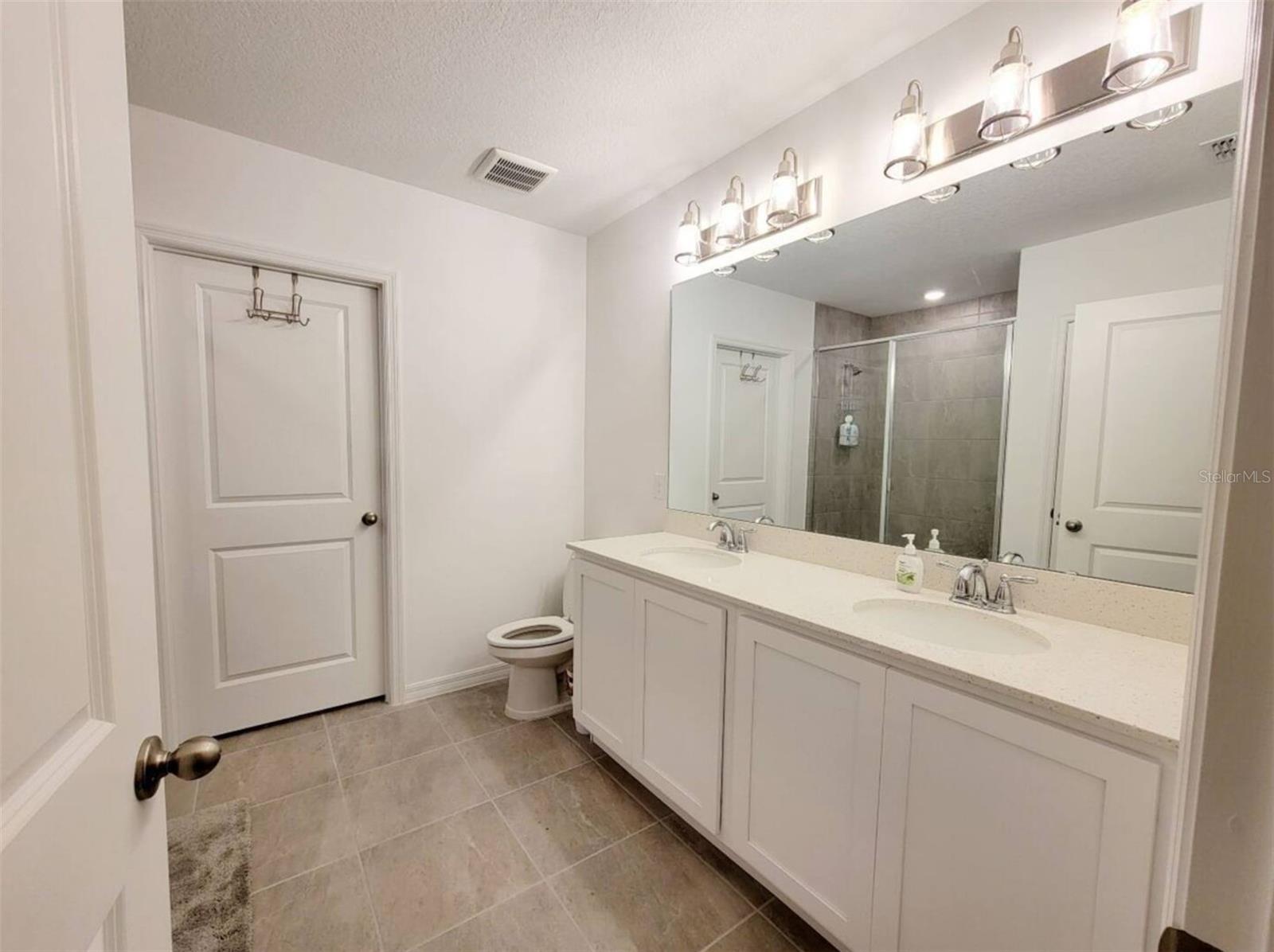 Image 13 of 18 For 2058 Derwent Drive
