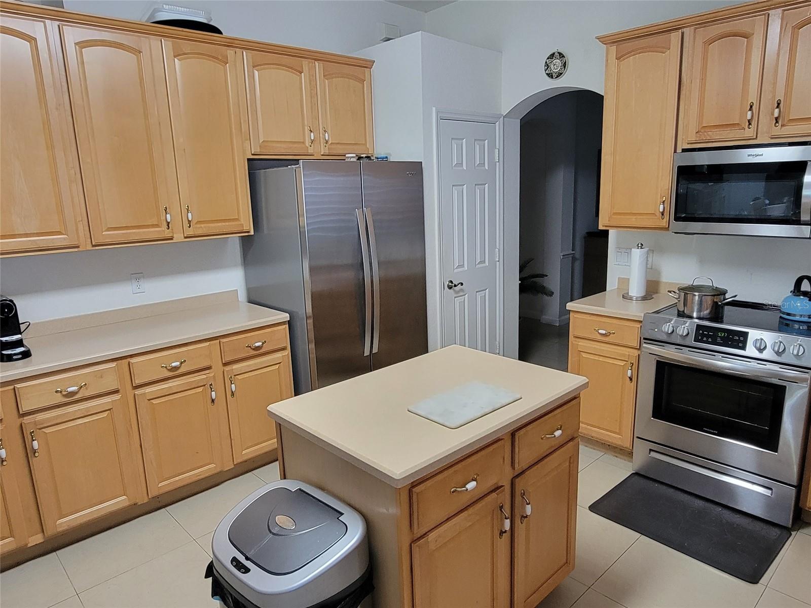 Image 4 of 22 For 6079 Froggatt Street