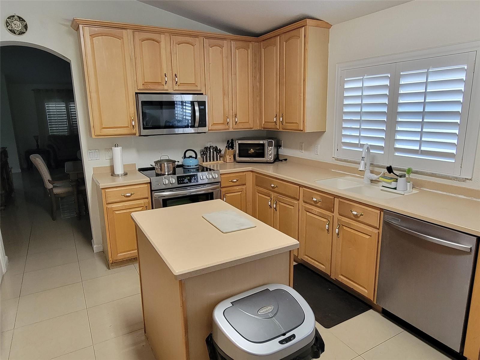 Image 5 of 22 For 6079 Froggatt Street
