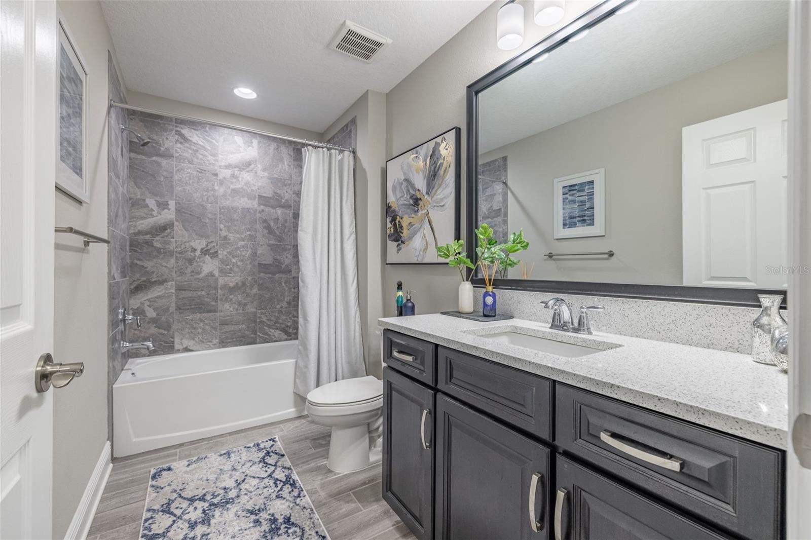 Image 17 of 38 For 12640 Rangeland Boulevard
