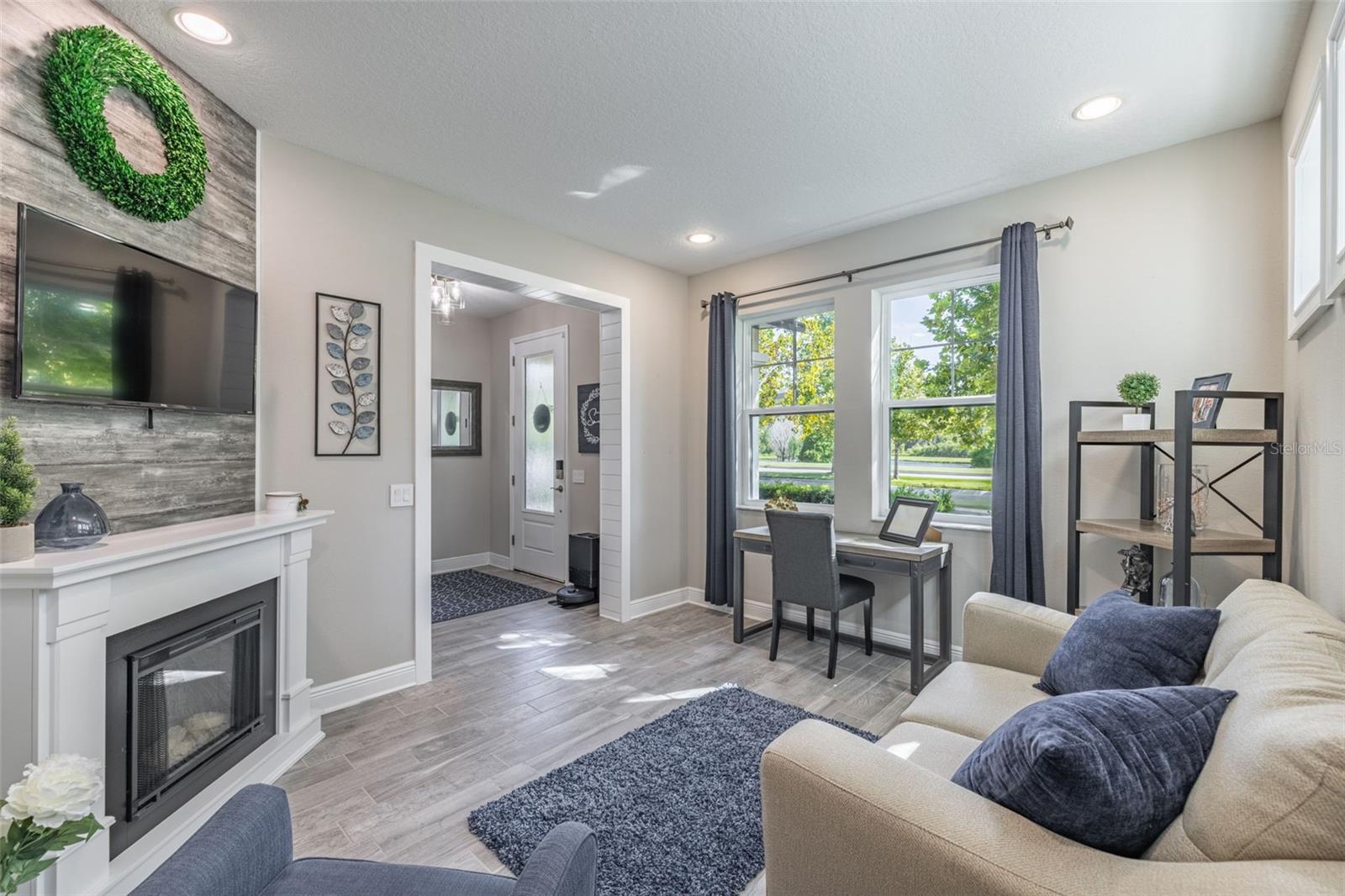 Image 3 of 38 For 12640 Rangeland Boulevard