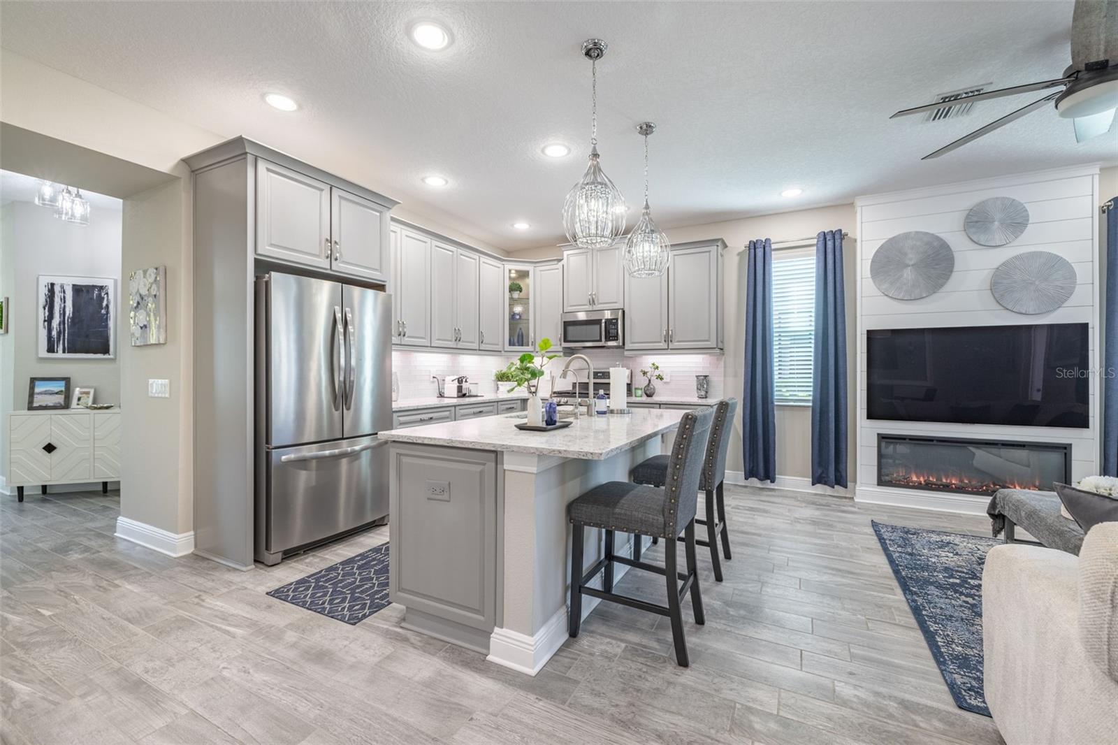 Image 4 of 38 For 12640 Rangeland Boulevard