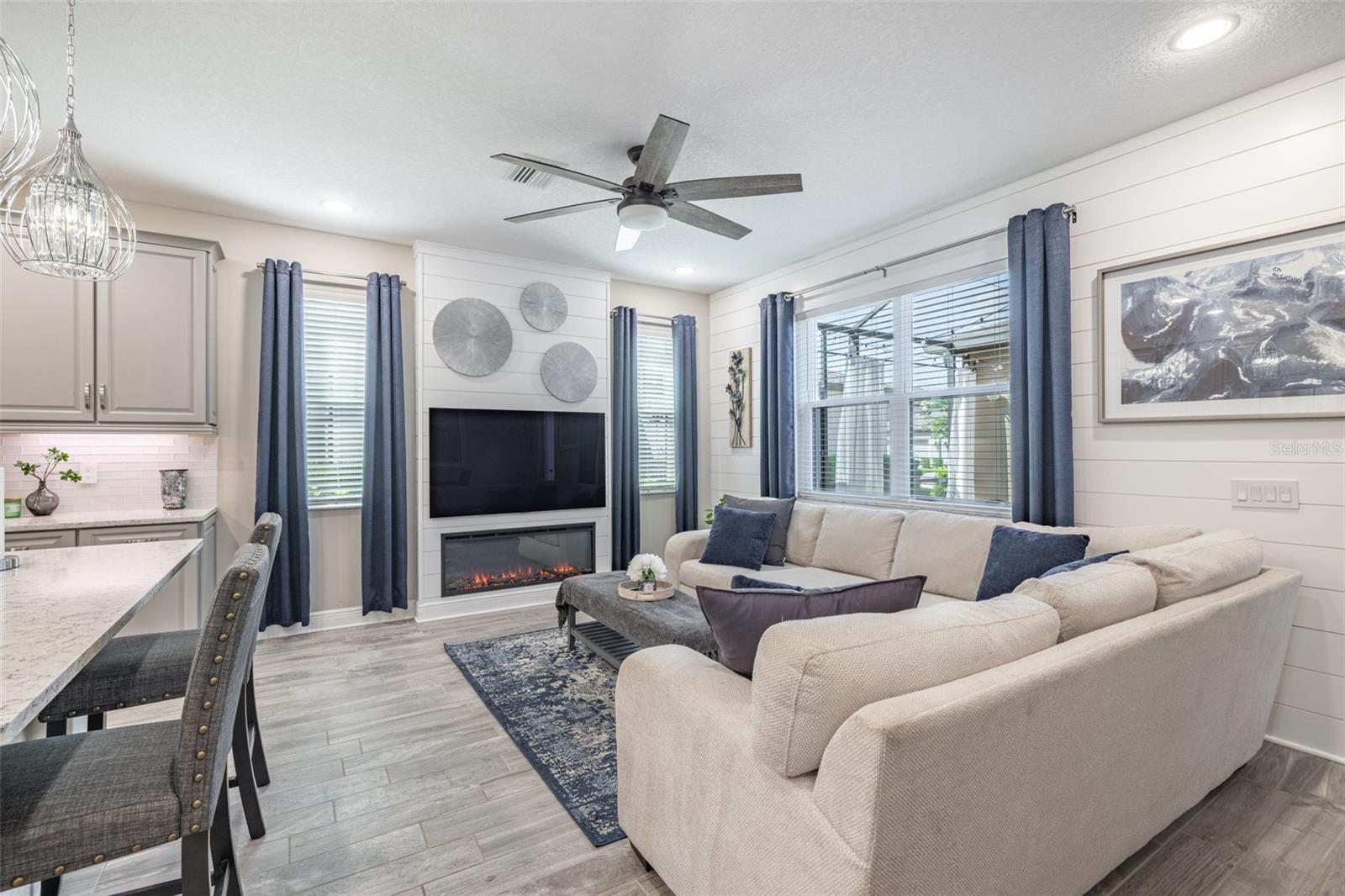 Image 8 of 38 For 12640 Rangeland Boulevard