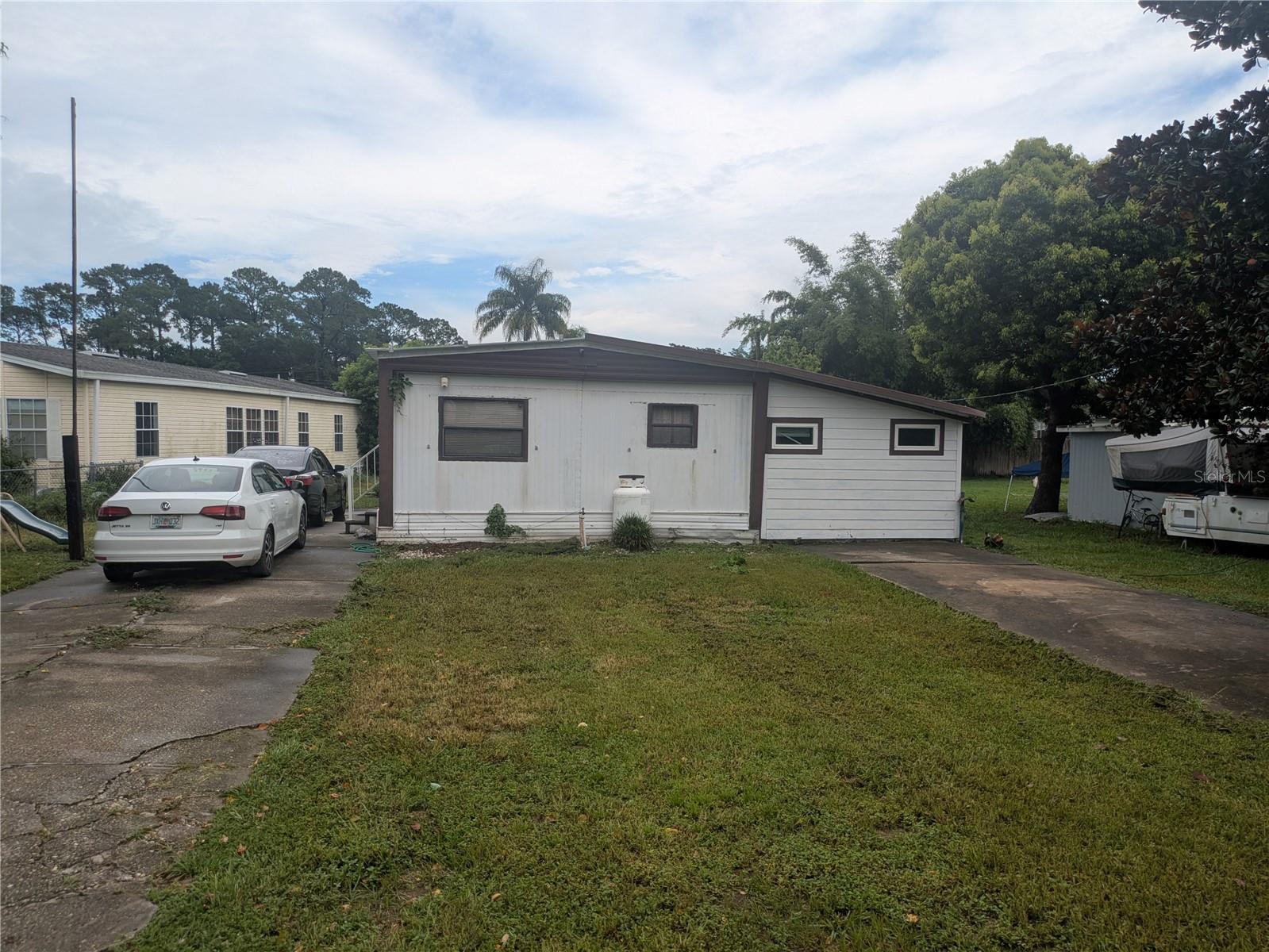 Details for 26132 Rose Lane, ASTATULA, FL 34705