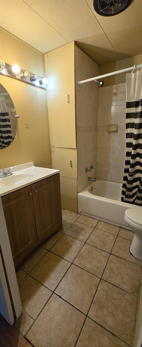 Image 5 of 16 For 26132 Rose Lane