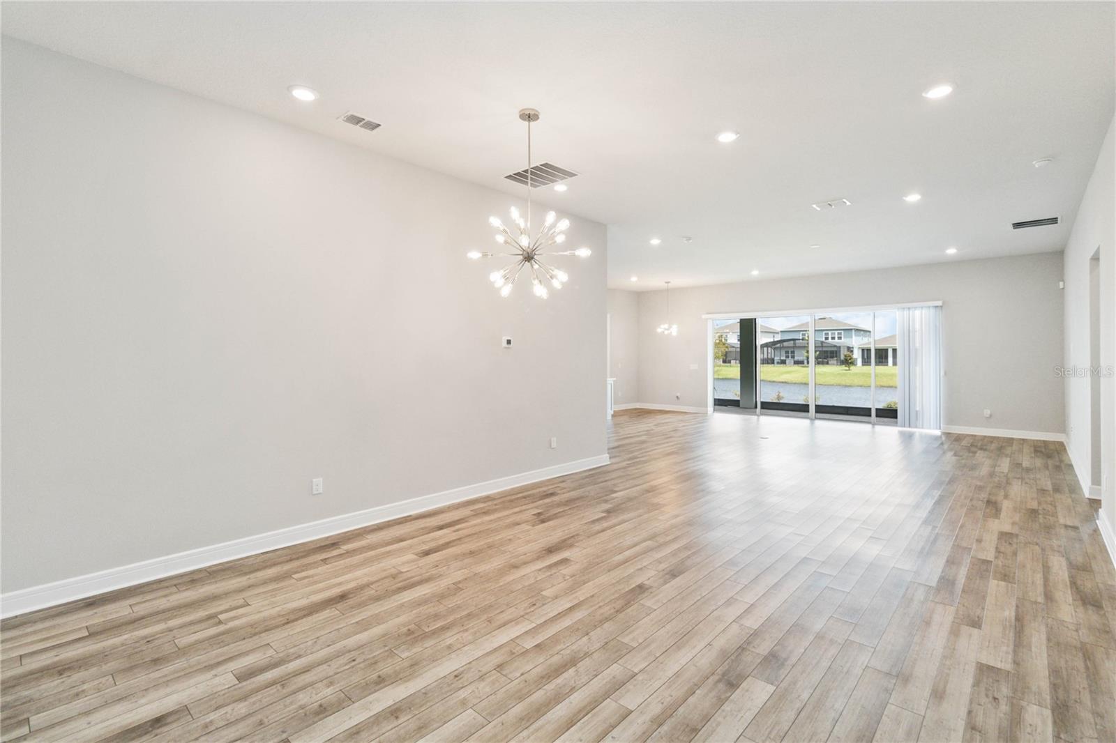 Image 3 of 25 For 13823 Tybee Beach Lane