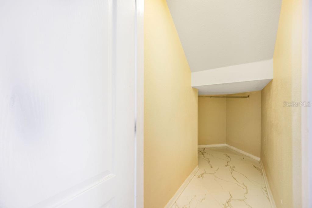 Image 10 of 54 For 5803 Cheshire Cove Terrace