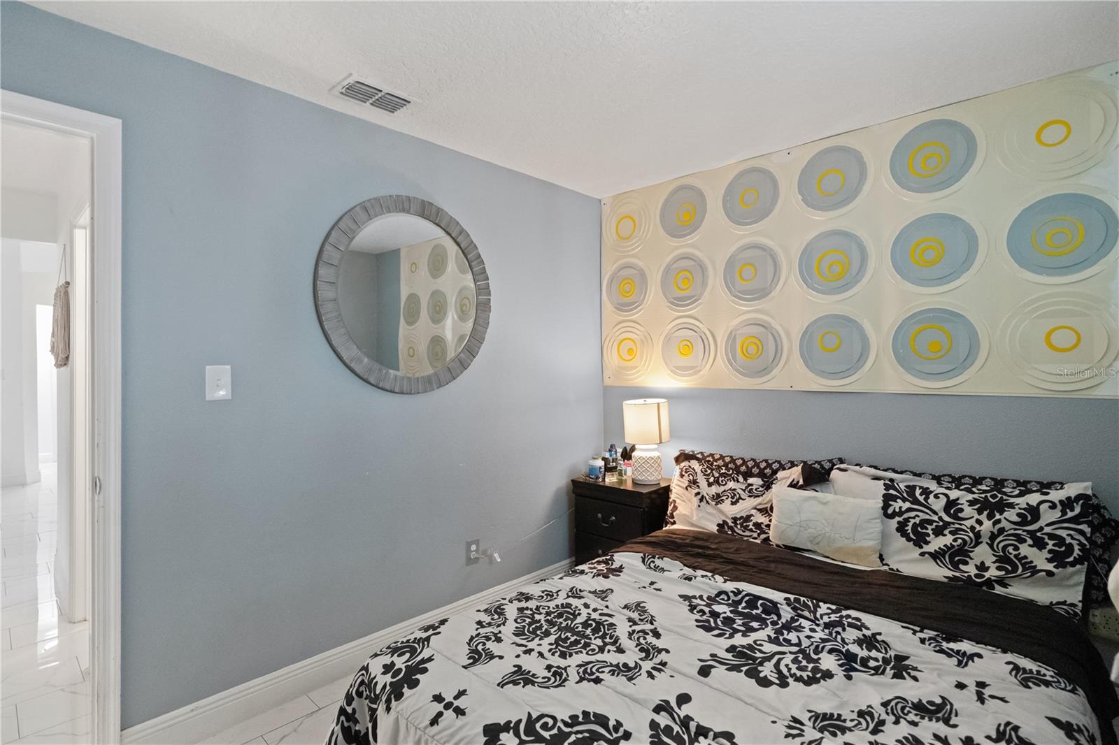 Listing photo id 28 for 229 Competition Drive