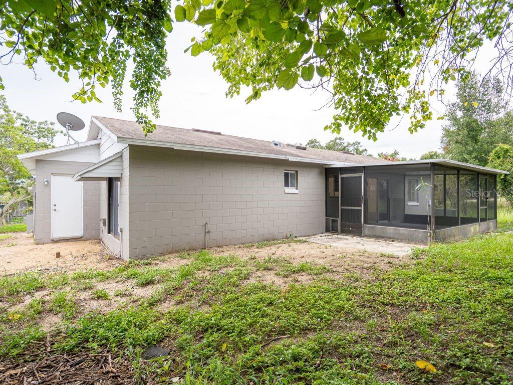 Image 33 of 34 For 7319 Seamans Bluff