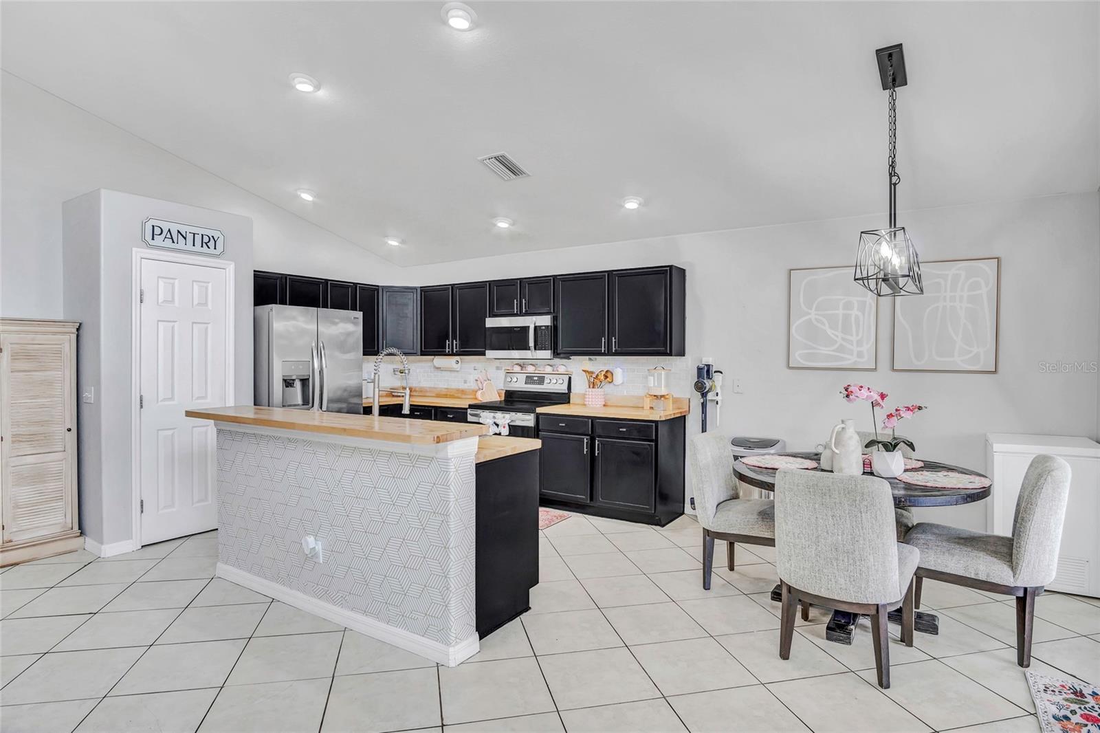 Image 7 of 30 For 8335 Adele Road