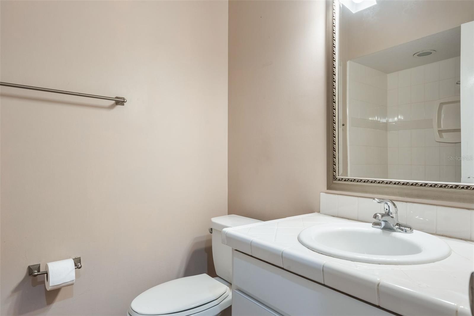 Image 30 of 51 For 260 Shady Oaks Circle