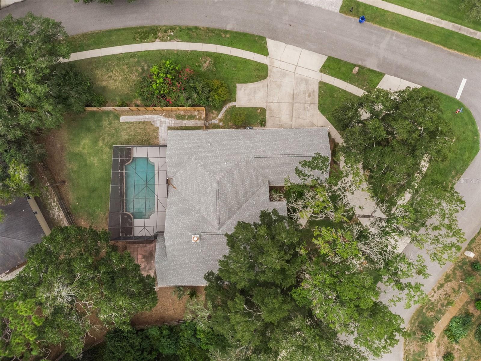 Image 46 of 51 For 260 Shady Oaks Circle