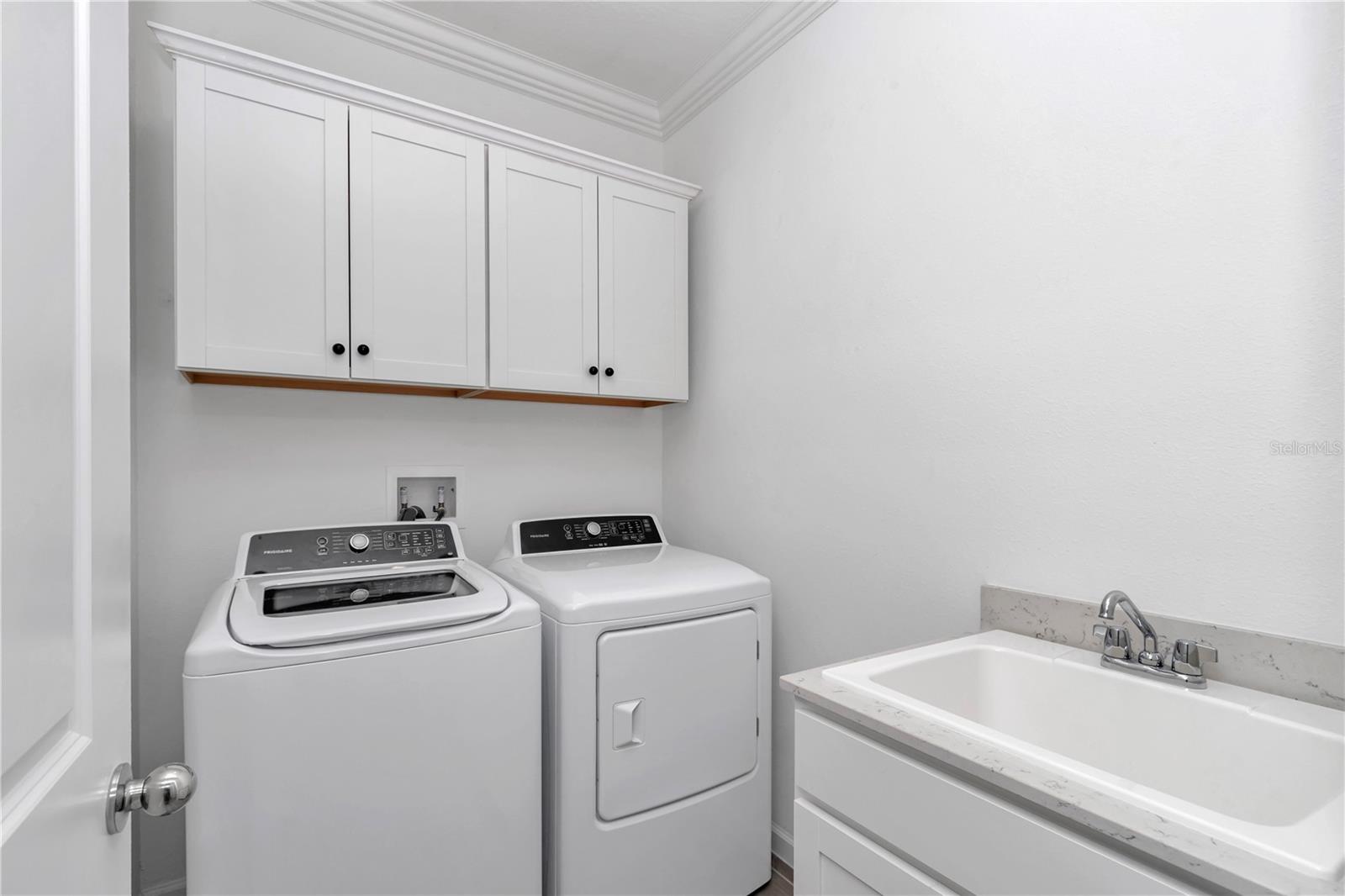 Image 26 of 48 For 7867 74th Loop