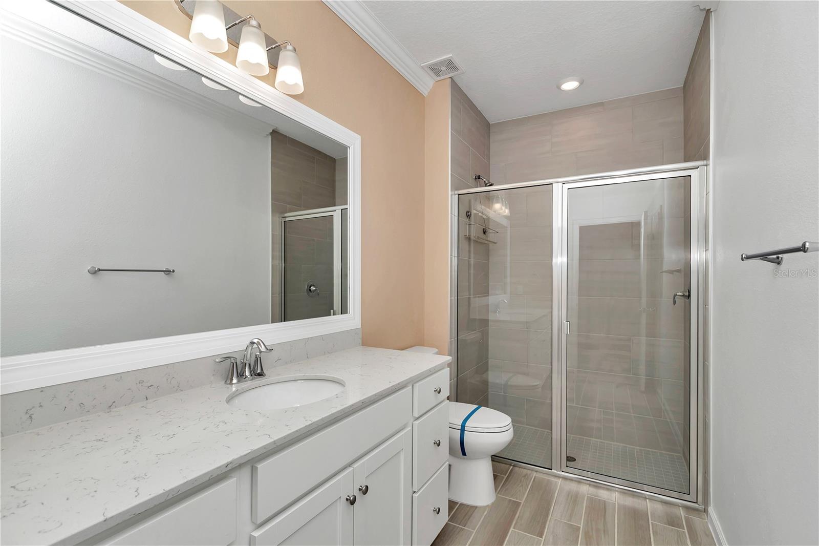 Image 27 of 48 For 7867 74th Loop