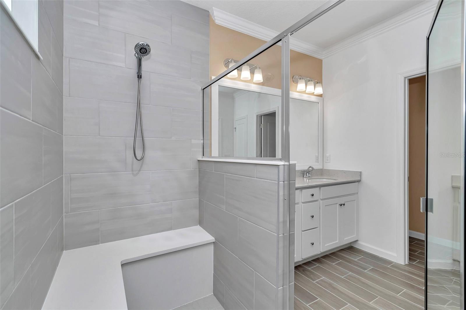 Image 47 of 48 For 7867 74th Loop