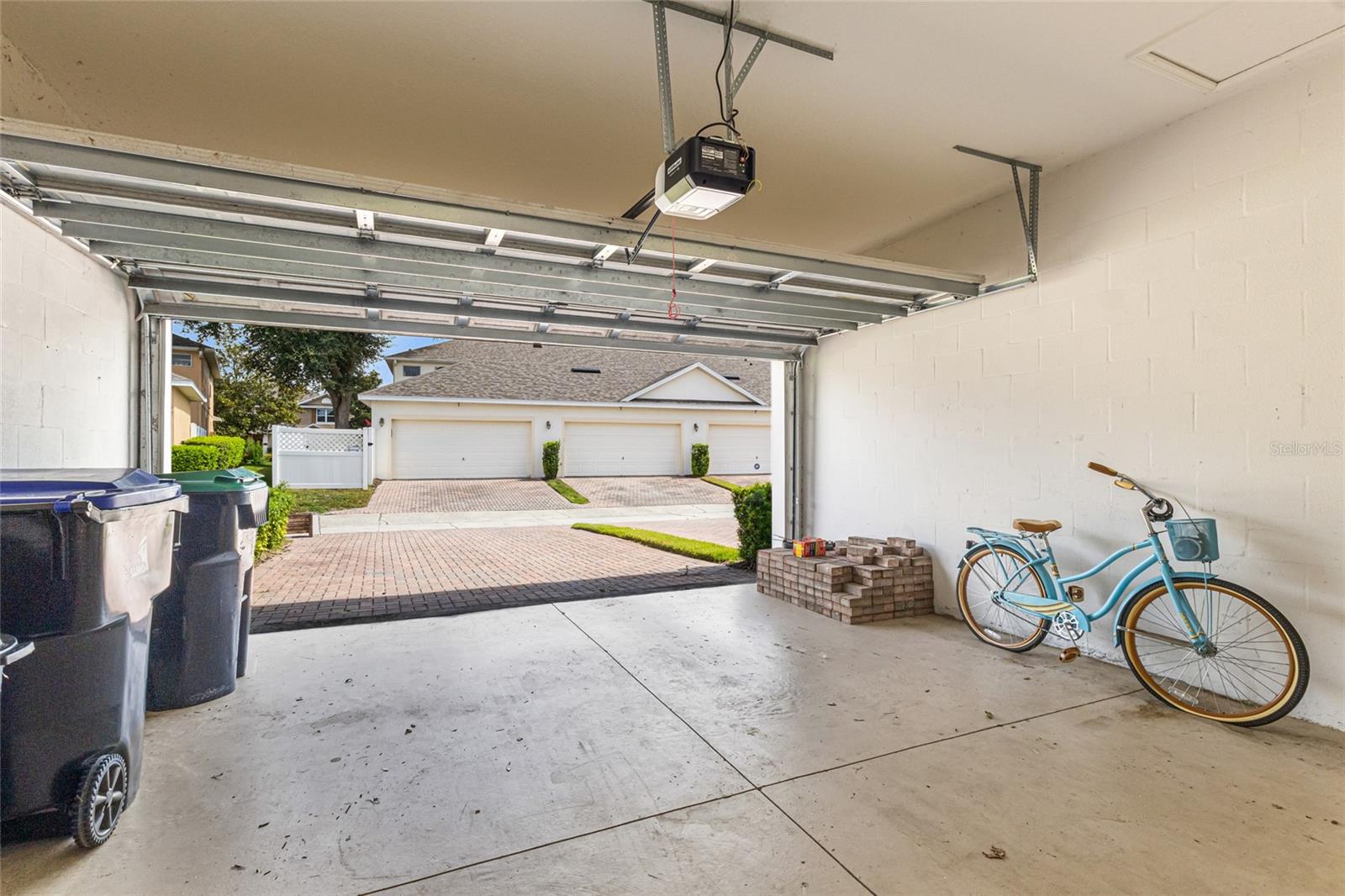 Image 21 of 62 For 14433 Vashons Way