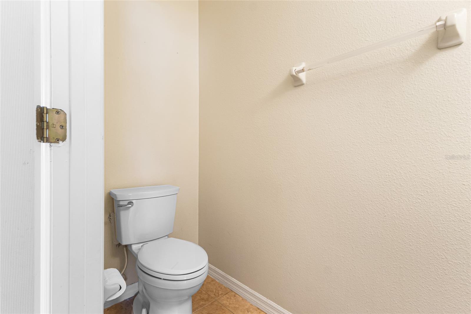 Image 36 of 62 For 14433 Vashons Way