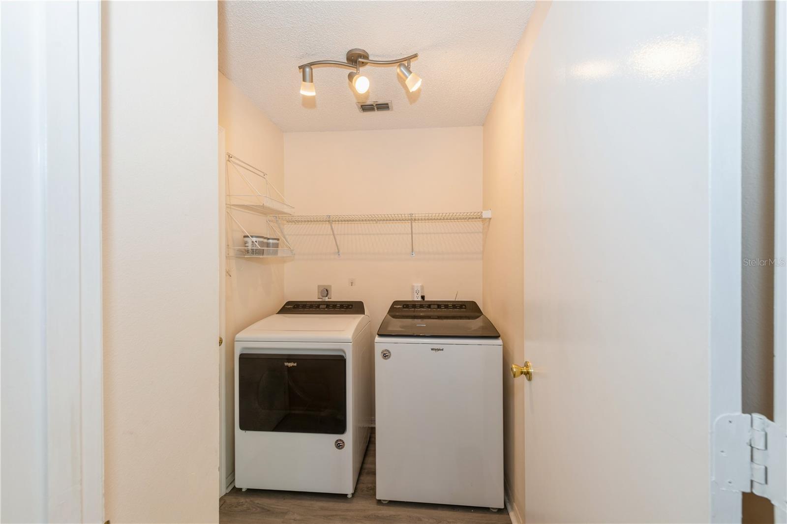 Image 16 of 32 For 2532 Coachbridge Court