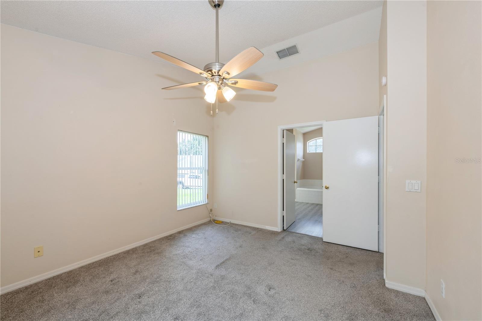 Image 19 of 32 For 2532 Coachbridge Court
