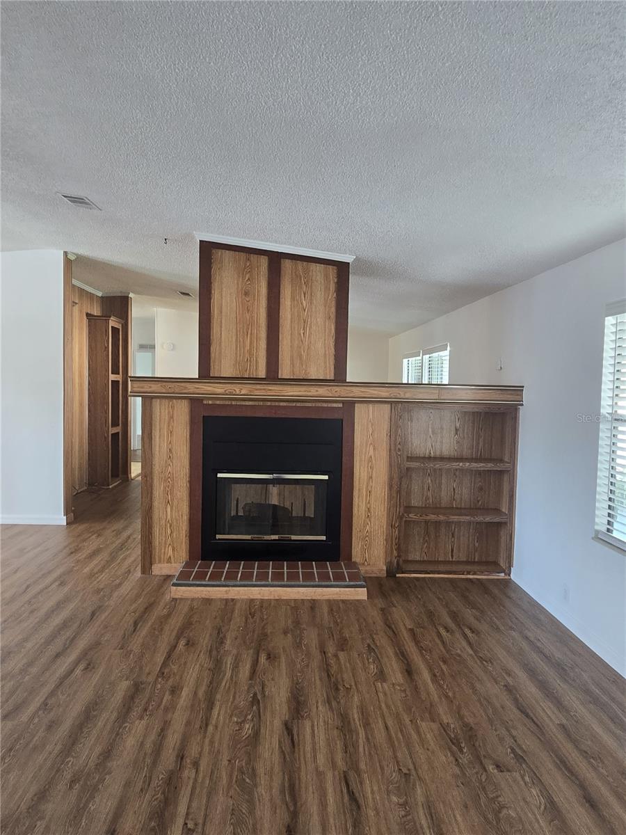 Image 25 of 34 For 3912 Citrus Circle 693