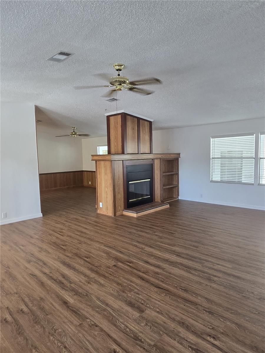 Image 26 of 34 For 3912 Citrus Circle 693