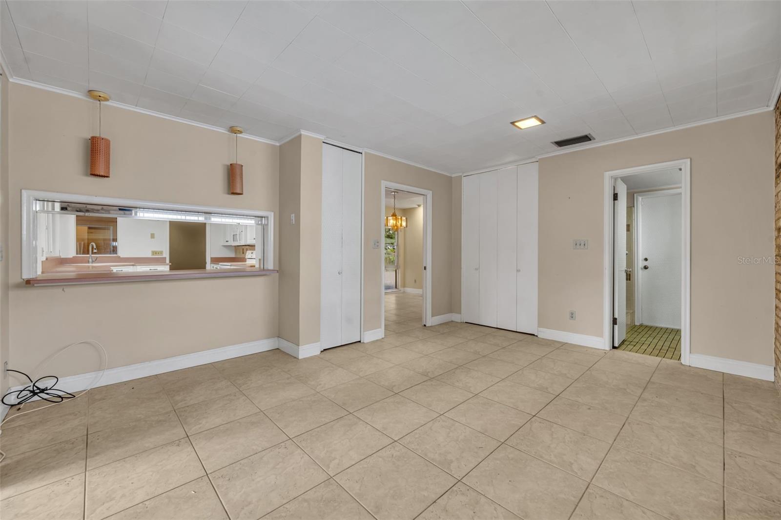 Image 19 of 39 For 618 Blairshire Circle