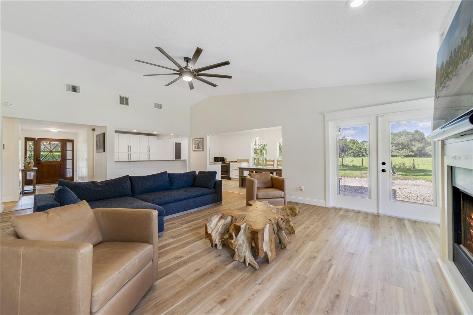 Image 12 of 41 For 3428 County Road 426