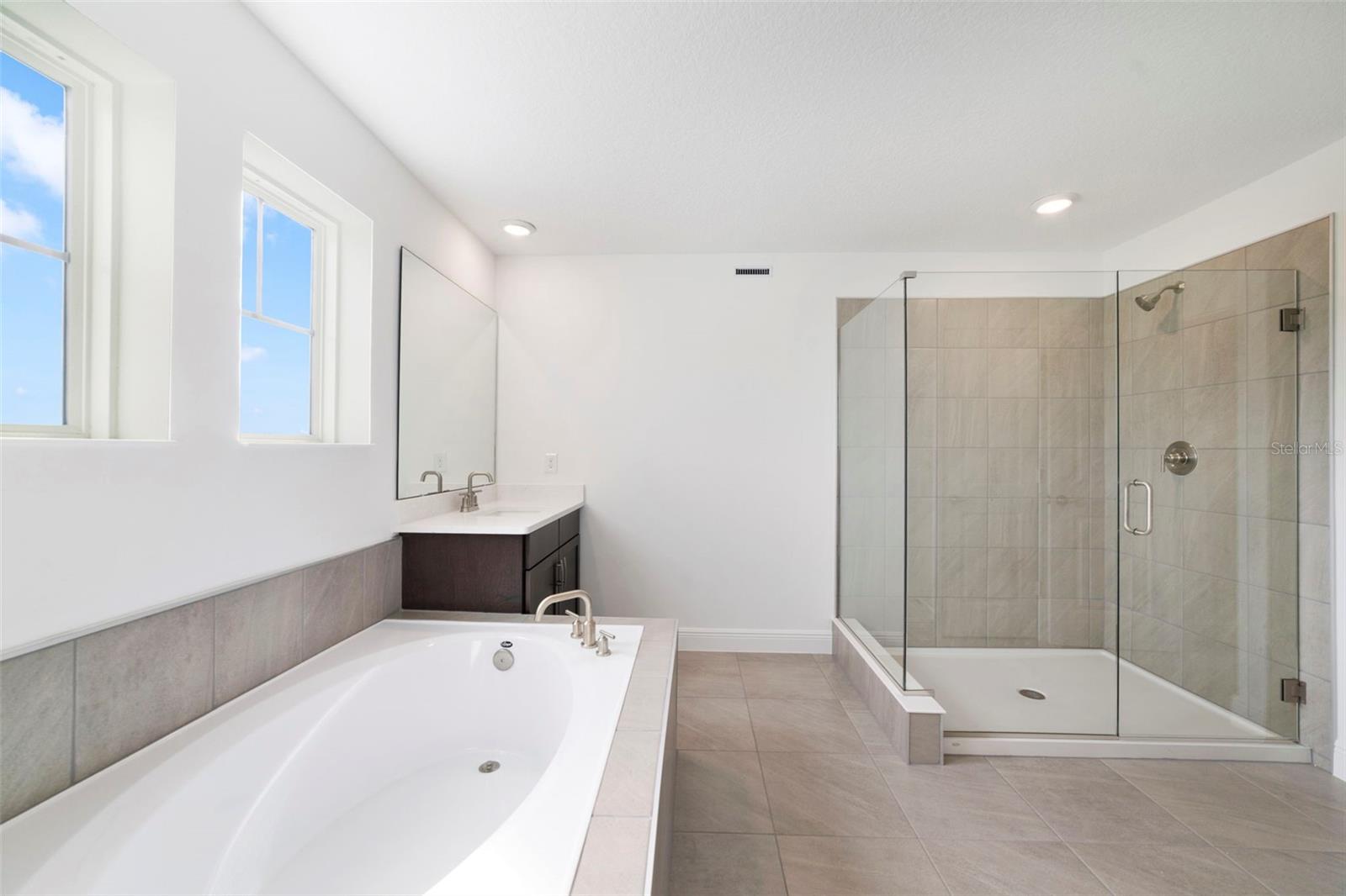 Image 26 of 27 For 447 Veneto Circle