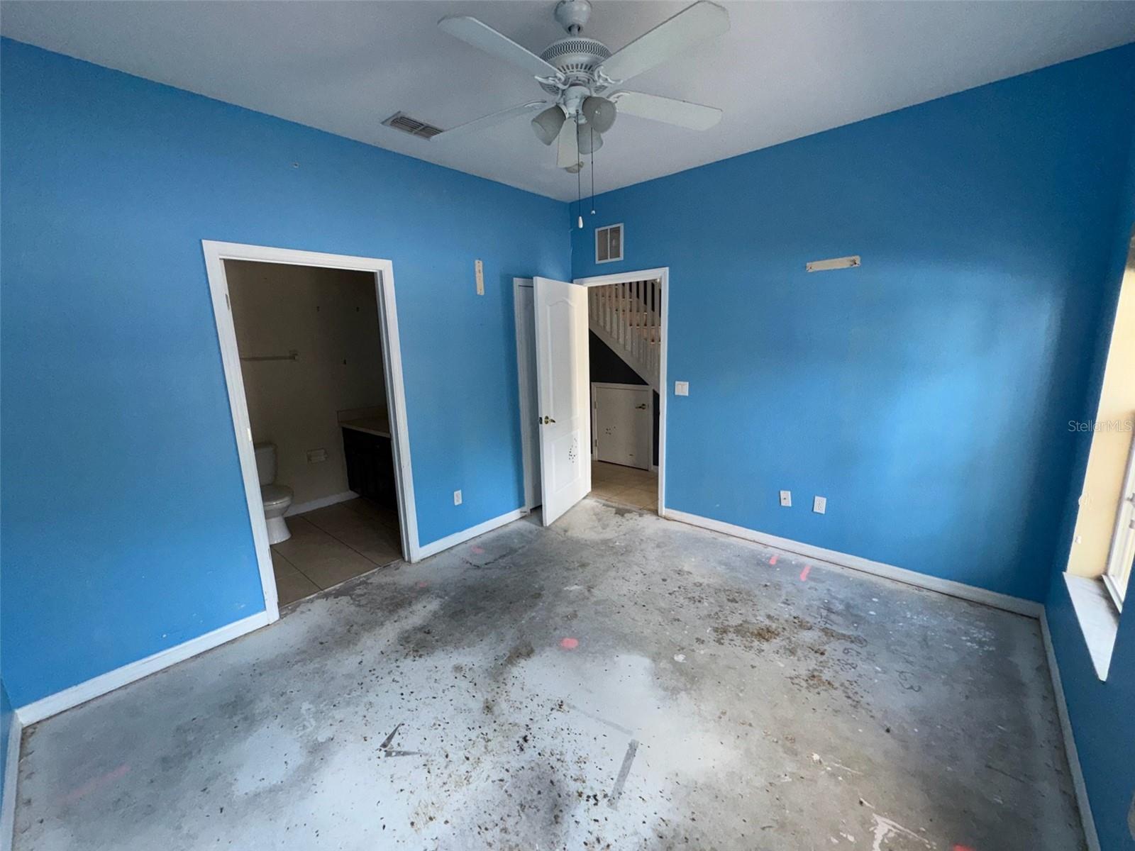 Image 2 of 19 For 2476 Caravelle Circle