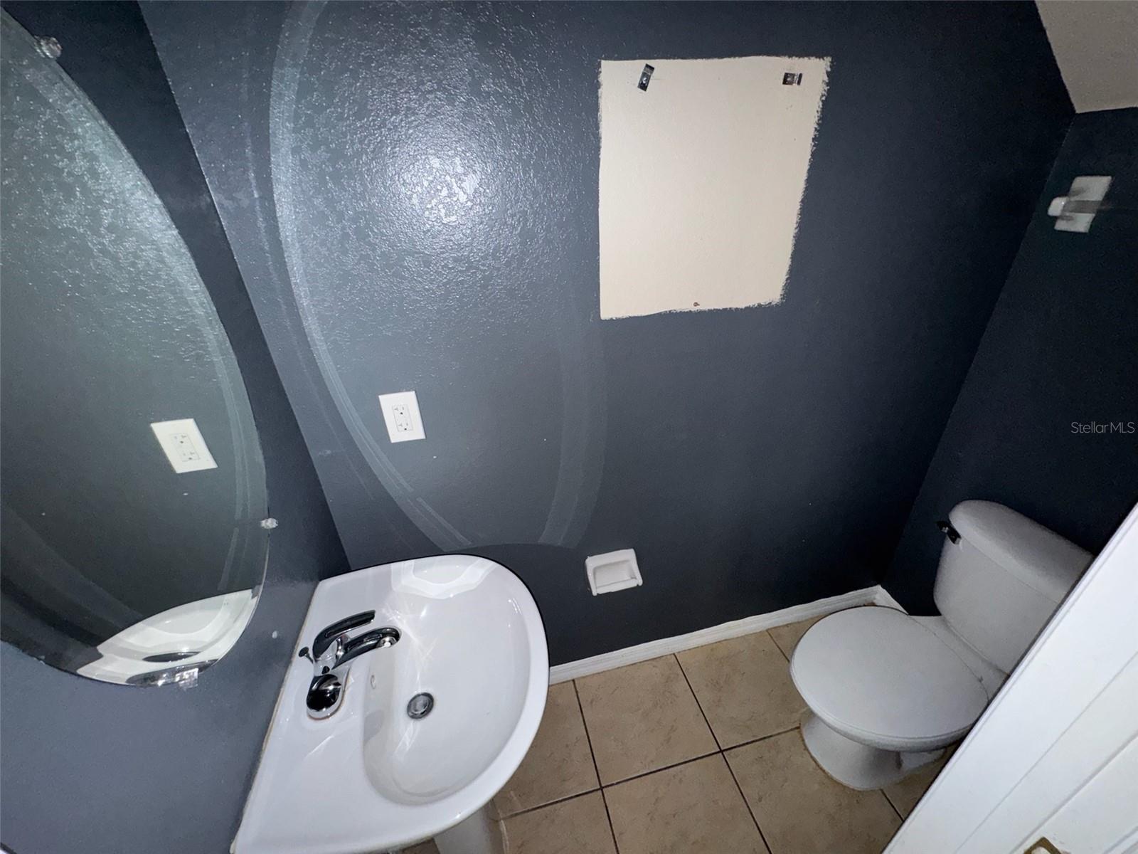 Image 4 of 19 For 2476 Caravelle Circle