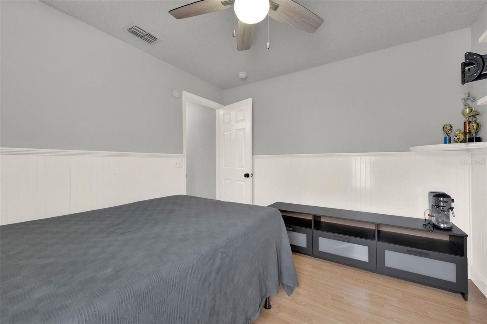 Image 11 of 43 For 10707 Palaiseau Court