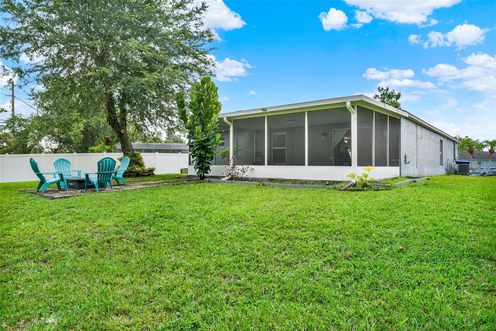 Image 19 of 43 For 10707 Palaiseau Court
