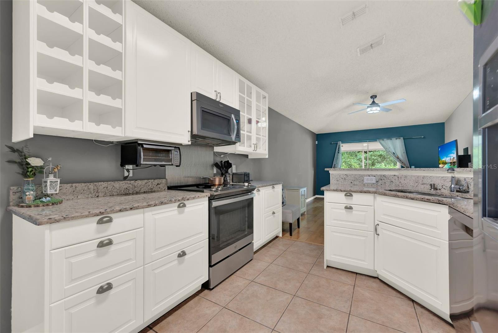 Image 7 of 43 For 10707 Palaiseau Court