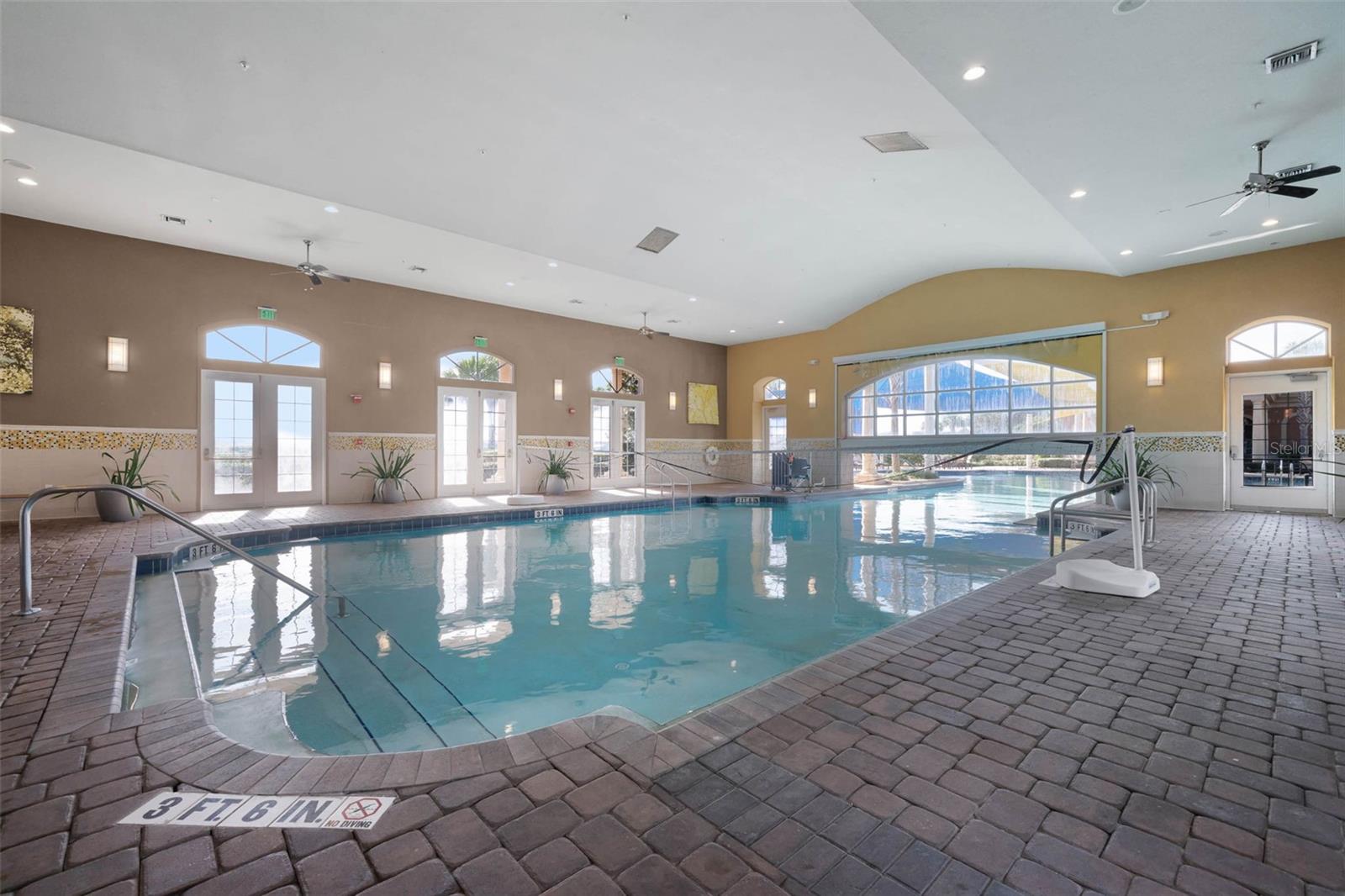 Image 50 of 73 For 290 Silver Maple Road